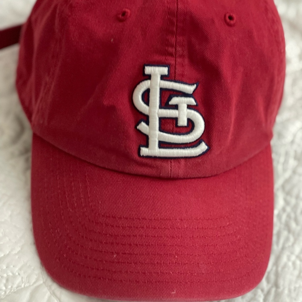 St Louis Cardinal fan cap